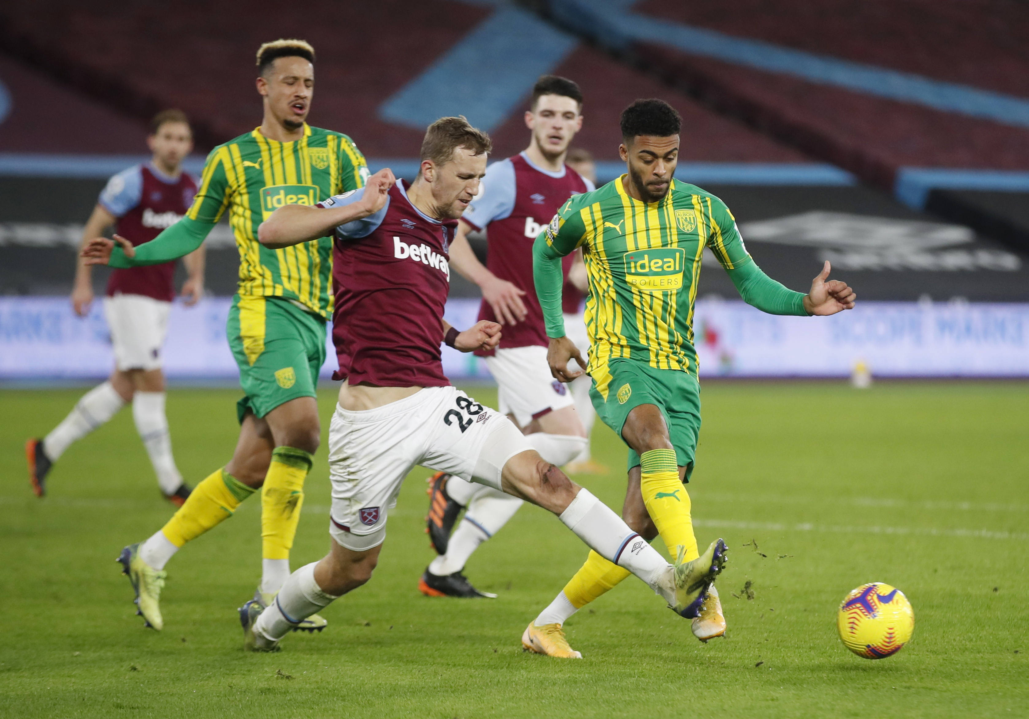 时刻脱离得 时刻脱离得